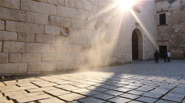 5 avantages de ravalement de façade à Orléans pour votre bien