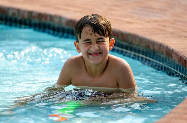 Systèmes de sécurité sans fil VS systèmes de sécurité filaires : quelles différences ?